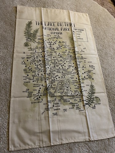 Hand drawn lake - hand, map