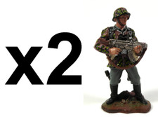 Set of 2 Figurines Waffen SS