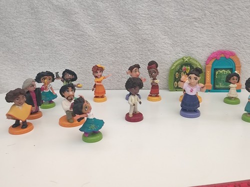 Disney encanto figurine set - ,