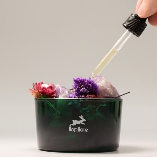 Hop hare the moon diffusing - hare,