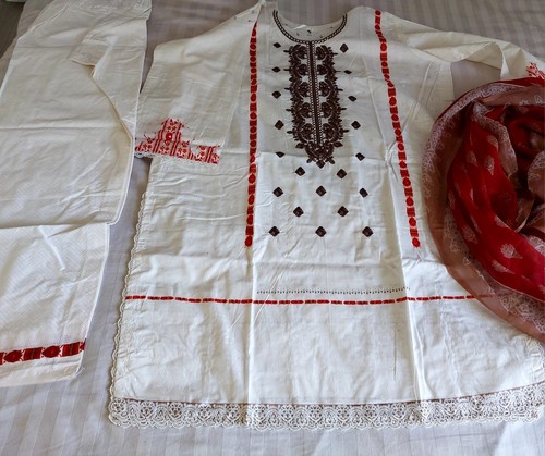 Lawn 3pc shalwar kameez - lawn,