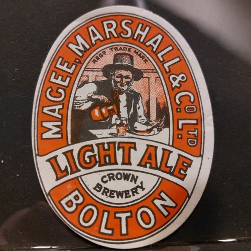 Magee marshall beer - marshall, bottle