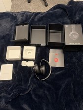 AirPods Pro and Headphones