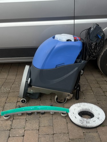 Numatic scrubber dryer - dryer, tt4045
