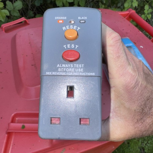 Rcd safety plug - rcd,