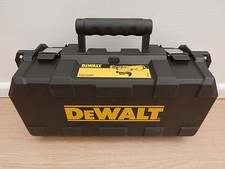 DeWalt DWE4206 angle grinder