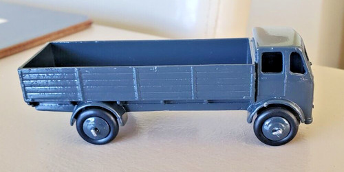 Dinky 420 25r - 25r, forward