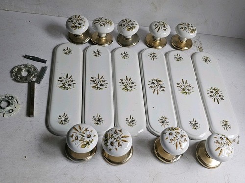Gainsborough ceramic door