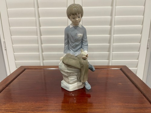 Zaphir lladro chirping - zaphir, "chirping"
