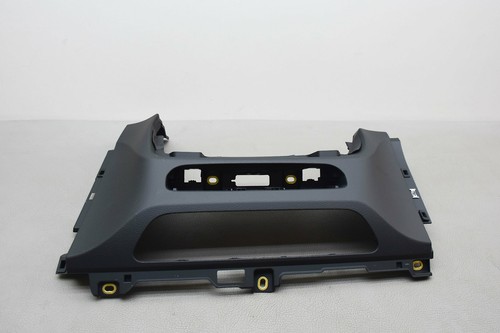 Audi dashboard panel - fy,