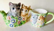 Kitsch Cat Teapot & Matching