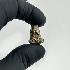 Thai Phra Pidta Closed Eyes