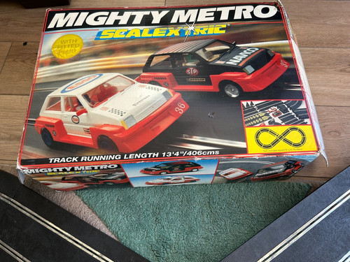 Scalextric mighty metro - mighty,