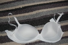 Women's bras non wired brand