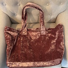 Tabitha Webb Magenta Pink