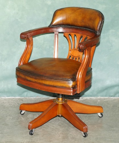 Stunning vintage fully - stunning,