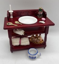 Dolls house wash stand &