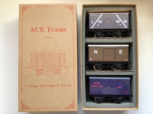 Set ace trains o - set,
