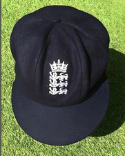 CRICKET ENGLAND BAGGY GREEN