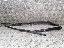 BMW 5 SERIES WIPER ARM RIGHT