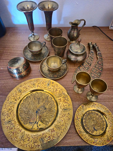 Quantity indian enamelled - quantity, of