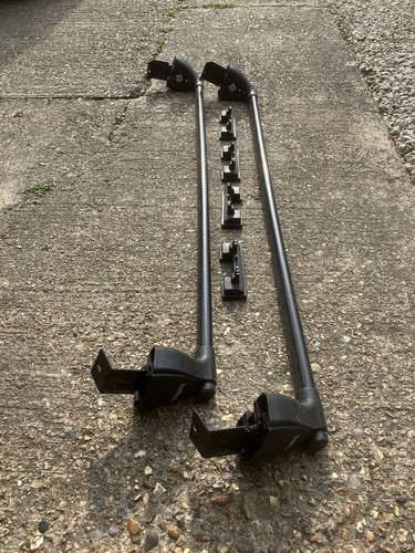 Halfords roof bars - roof, for