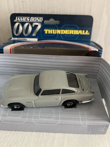 Corgi aston martin - aston,