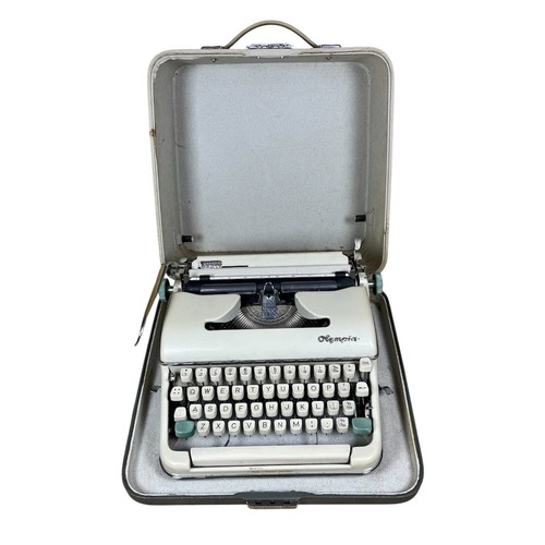 Olympia sm5 vintage portable - olympia,