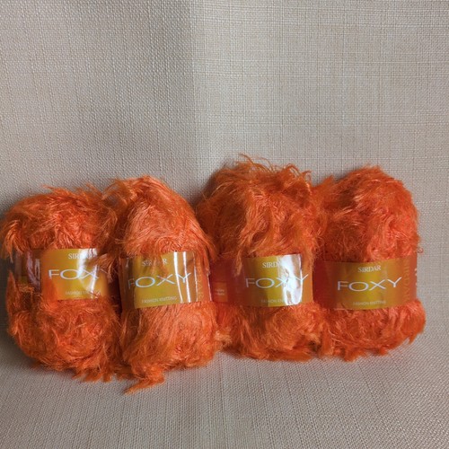 Knitting crochet yarn job - , lot