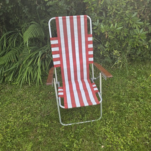 Vintage folding deck chair - deck,