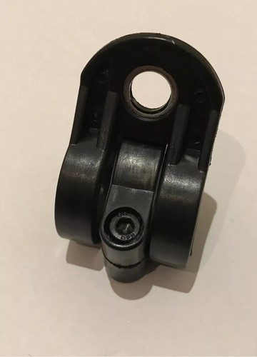 Harness hook clip bracket - /,
