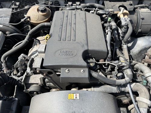 Land rover defender 2014 puma - land,
