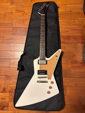 Tokai explorer style - explorer, hh