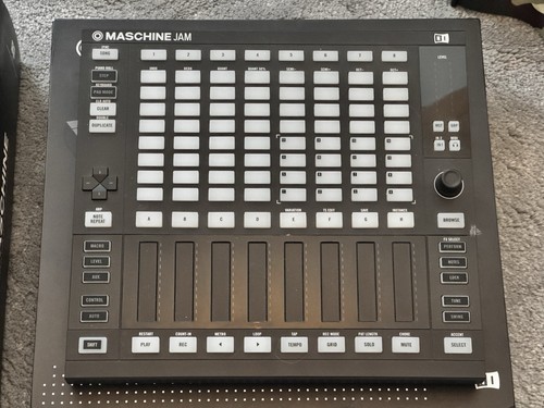 Native instruments maschine - native,
