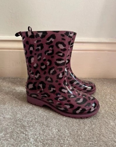 Purple leopard print - purple, rain