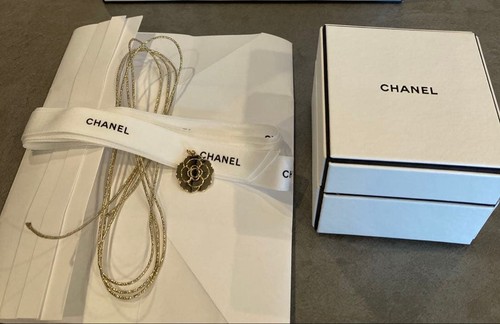 Chanel coco crush earrings - chanel,
