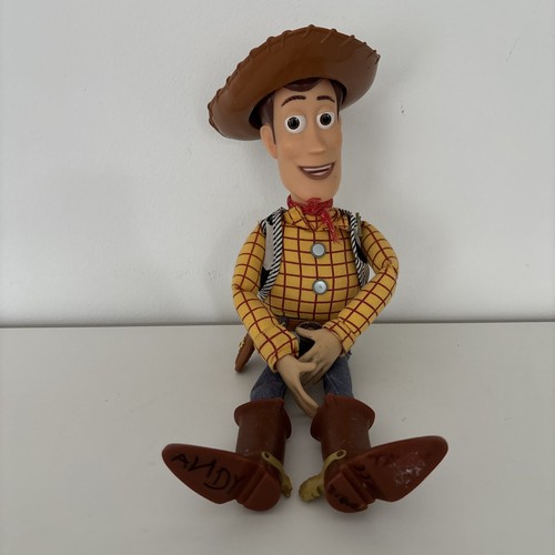Sheriff woody toy story - -,