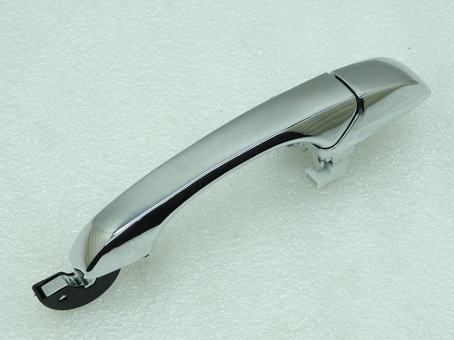 Rear left door handle - door,