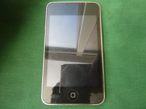 Apple ipod touch 32gb a1318 - apple,