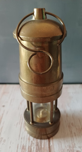 Vintage davy cambrian - /,