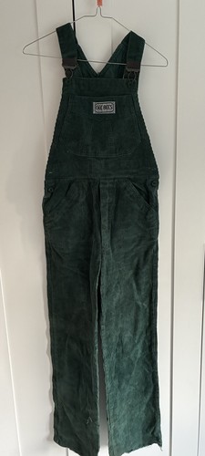 Vintage beegees green corduroy