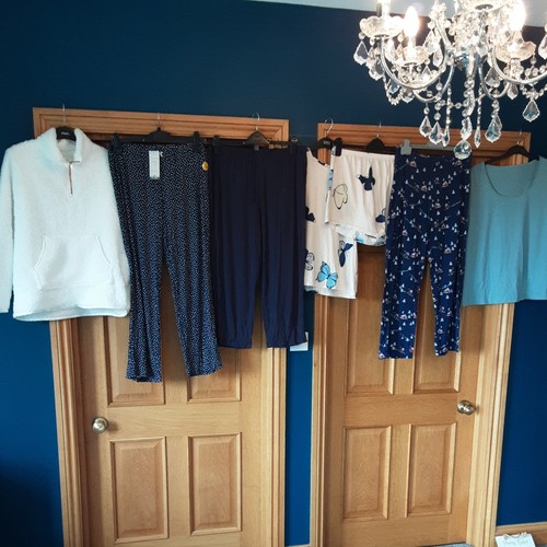 Bundle ladies nightwear - ,