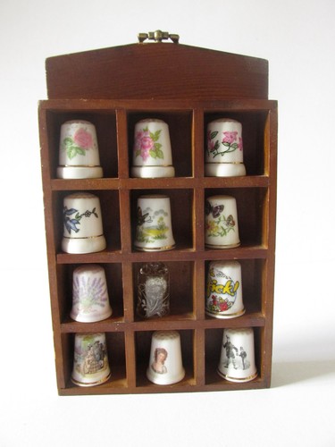 Thimble display rack with - rack,