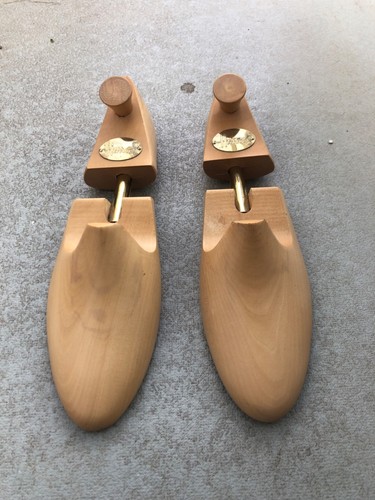 Harrods wooden shoe trees - shoe,