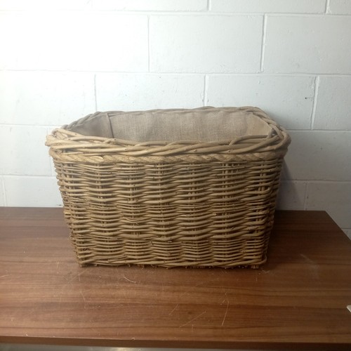 Large rectangular willow - large,