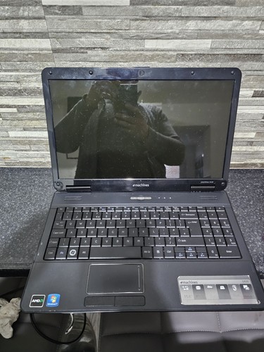 J431 emachines laptop black - j431,