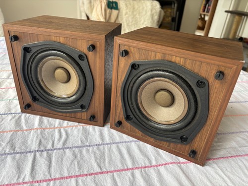 Akg lsm pair monitor - 50,