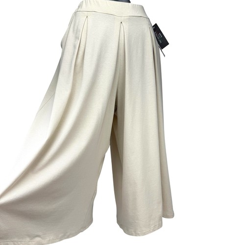 Froccella italy nwt - italy, pleated