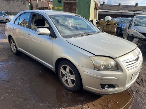Toyota avensis litre diesel - toyota, 2