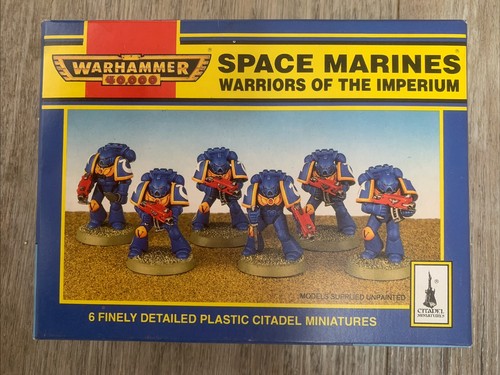 Warhammer 40k space marine - space,
